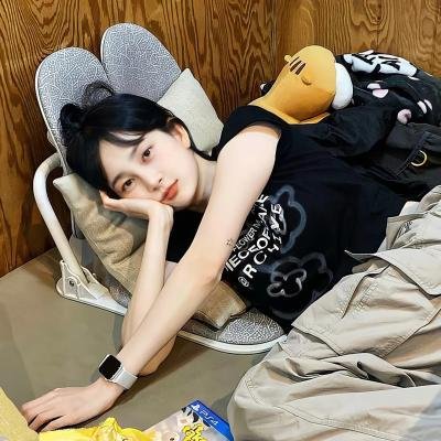 青春创业手册海报
